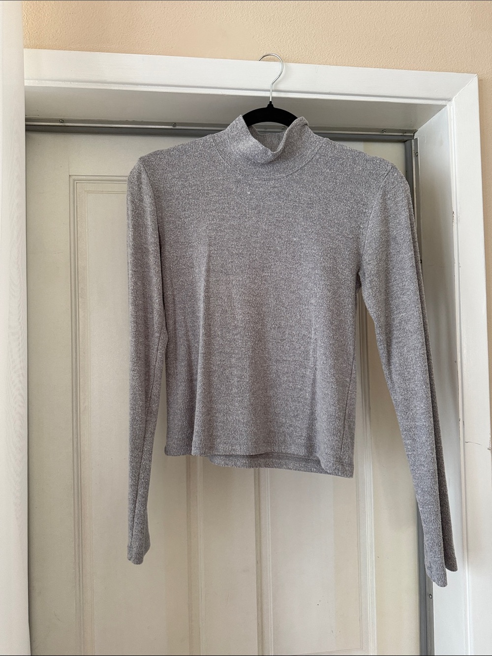 Zara Light Gray Mock Neck Long Sleeve Top